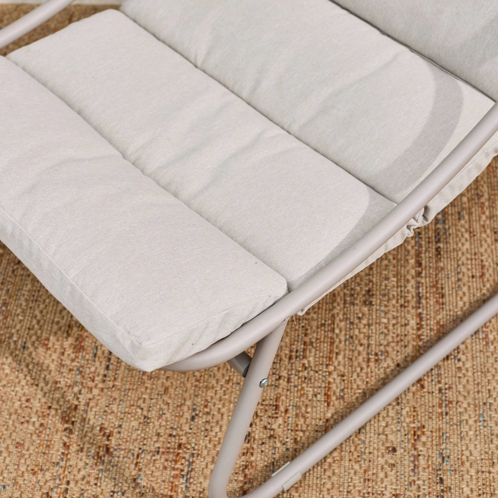 Set 2 lettini prendisole in acciaio, beige