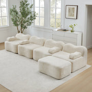 Divano angolare modulare a 4 posti con pouf in velluto beige, forma ondulata e imbottitura in schiuma