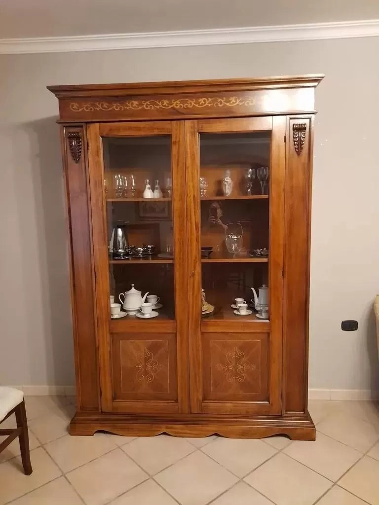 Soggiorno credenza contro mobile tavolo sedie arte povera classica - Mobili 2G