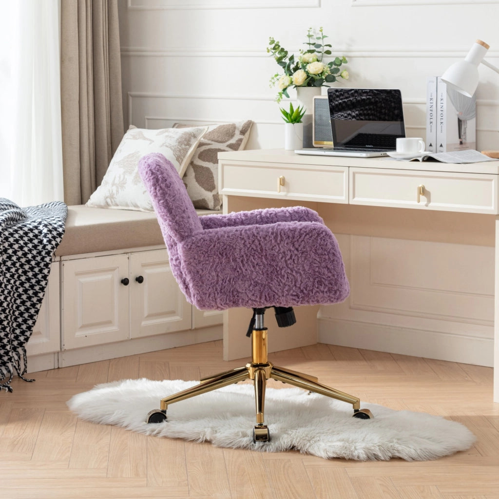 Sedia girevole e reclinabile con braccioli in pelliccia sintetica viola e base in metallo dorato 60 × 28,5 × 50 cm