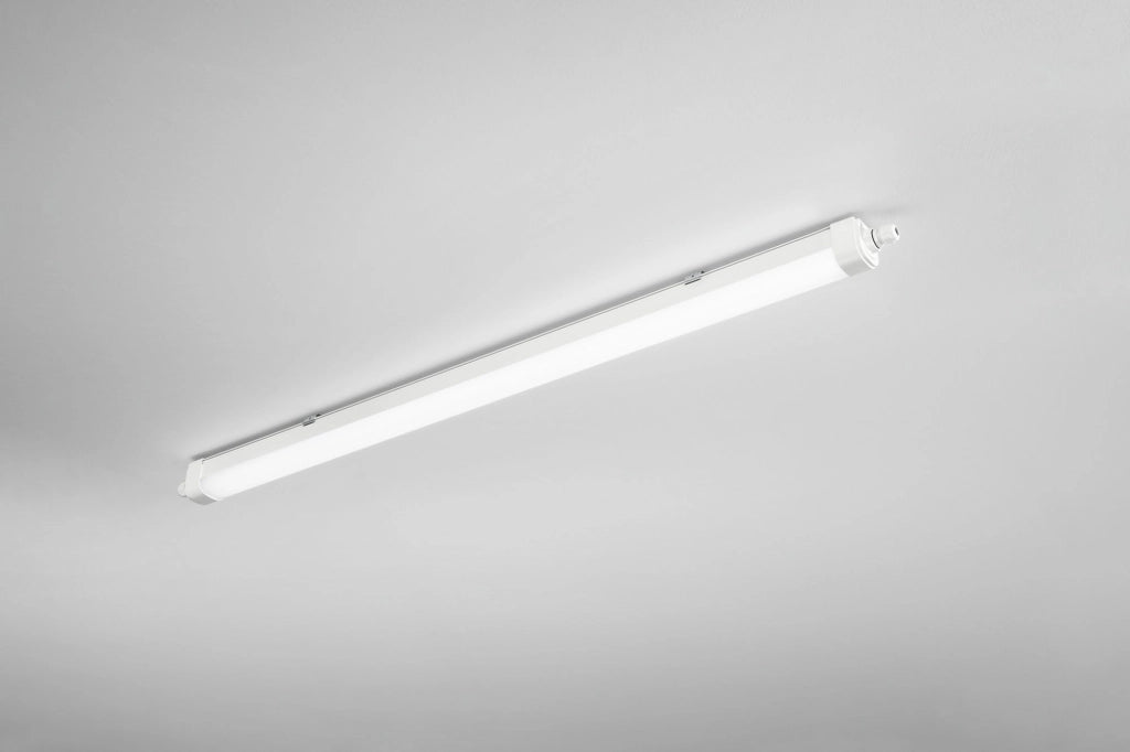 PLAFONIERA LED STAGNA RUBIS BIANCA IN PC 36W 4900LM CCT 2700K / 3300K / 4000K IP65 1200X58X62MM