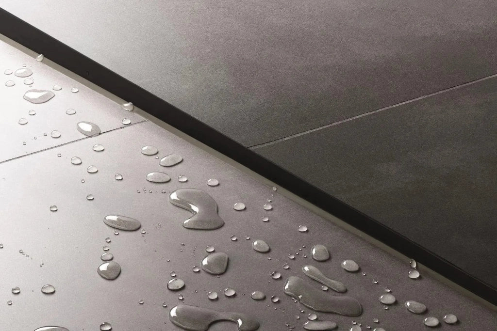 Profilo Doccia Pendenzato 140cm Black sinistra