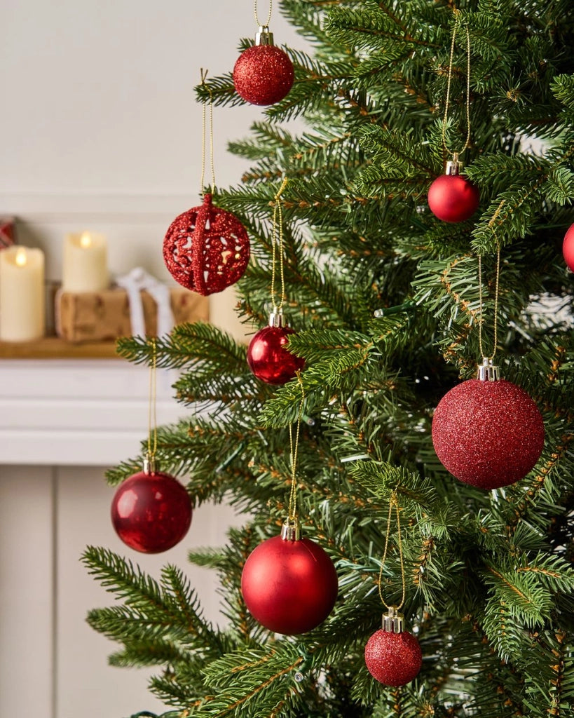 Set di 100 palle di Natale in plastica rosso appese all'albero di Natale in stile tradizionale e moderno Palle di Natale