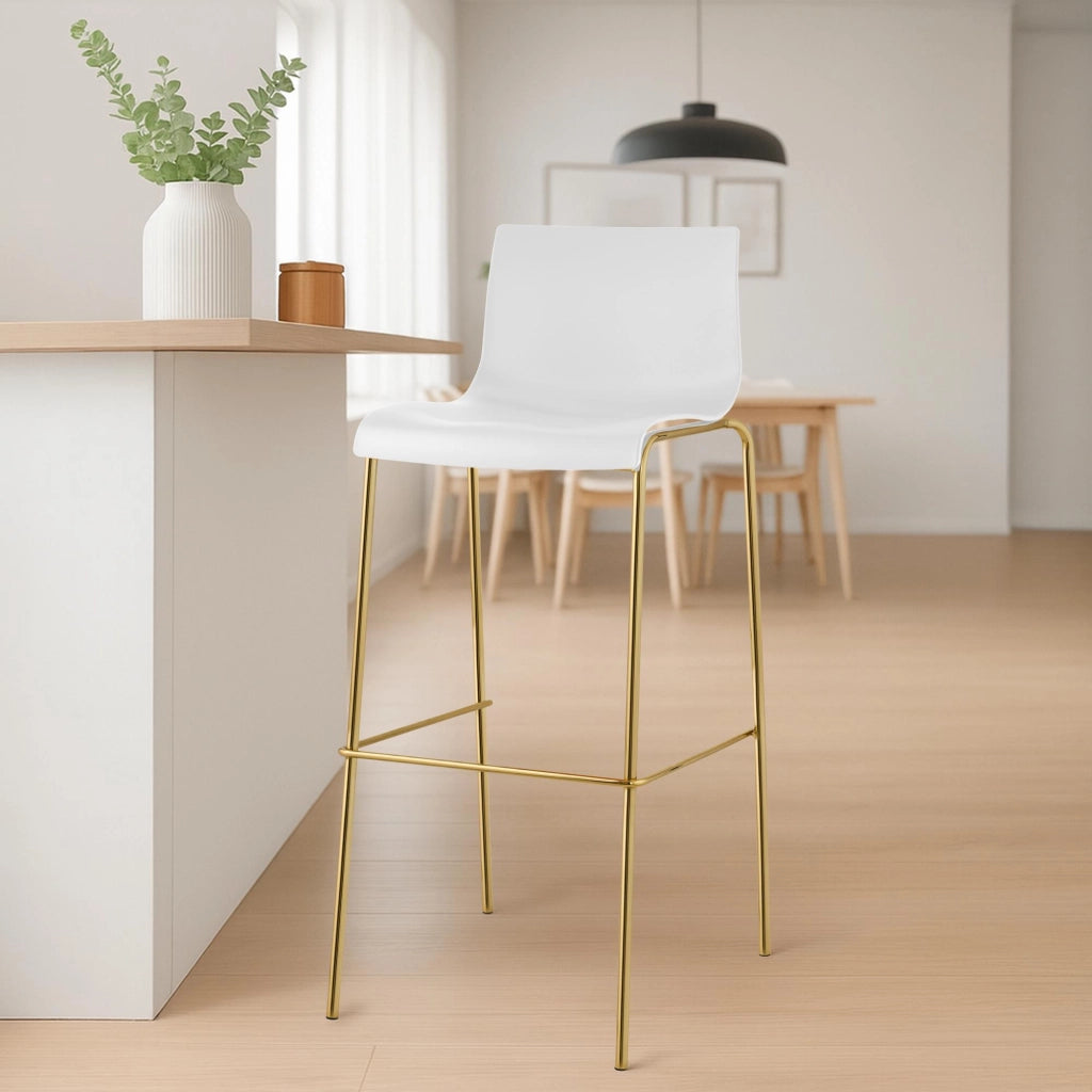 Set di 2 sgabelli da bar Hoover in plastica da 4 piedi color oro 1