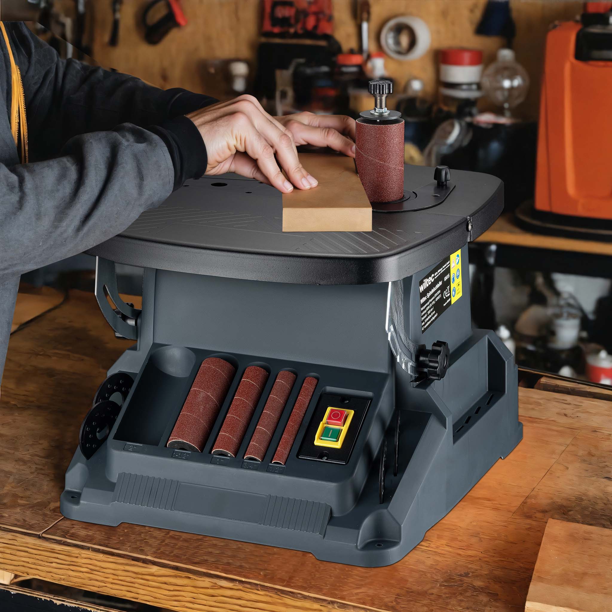 Levigatrice a mandrino oscillante 500 W, 2000/min, funzionamento a rullo e a nastro, con 5 bussole, Smerigliatrice