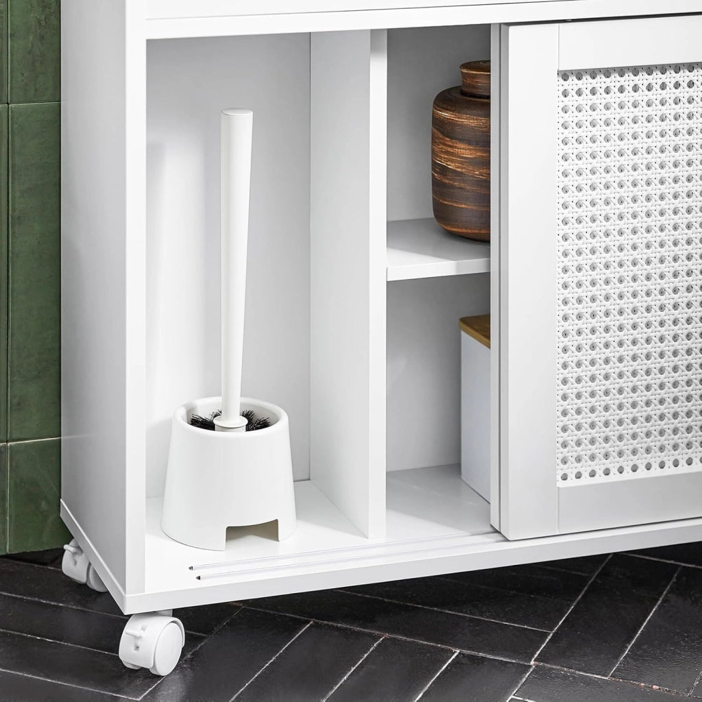 Armadio da Bagno Stretto con Ruote – Mobile Bagno salvaspazio – Contenitore per Carta Igienica in Legno, con Ripiani Regolabili, Bianco, 20x70x65cm, BZR119-W