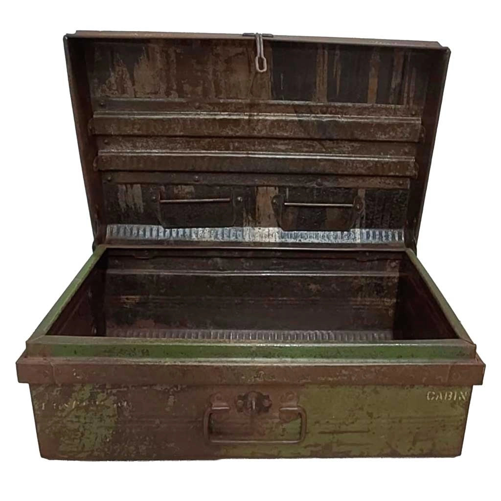 Valigia artigianale in metallo, 67x37x25h cm