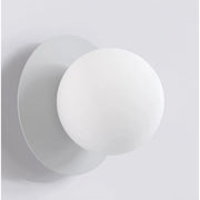 Lampada a parete Americana in acciaio grigio e vetro bianco opaco
