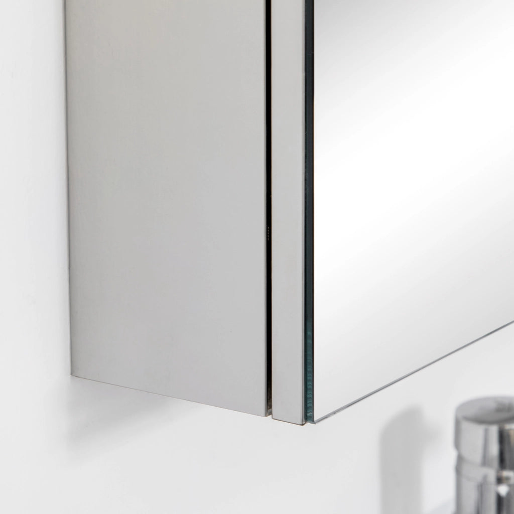 Mobiletto bagno con specchio a 3 ante e 3 ripiani interni, acciaio inox, 70x12x55 cm, argento