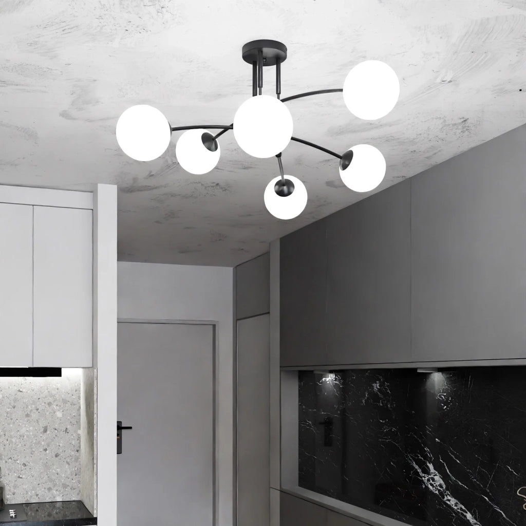 Plafoniera Moderna 6 Luci Susanoo In Acciaio Nero E Vetri A Sfera In Bianco