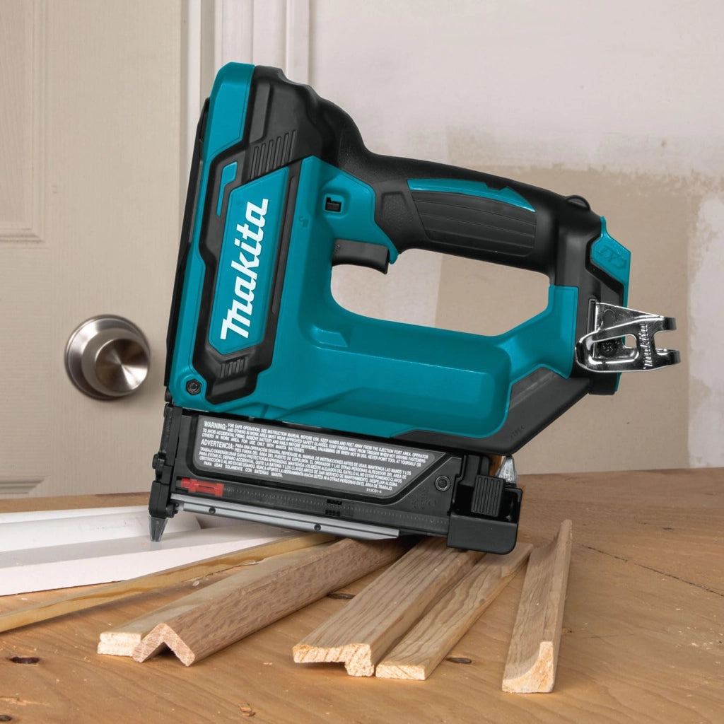 Makita PT354DZ - Clavadora 0.6mm a bateria 10.8v cxt