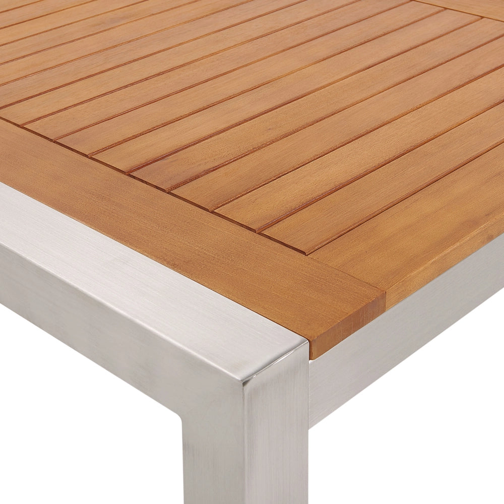 Set da pranzo da giardino con piano in legno di eucalipto chiaro e struttura in acciaio 220 x 100 cm con 8 sedie bianche
