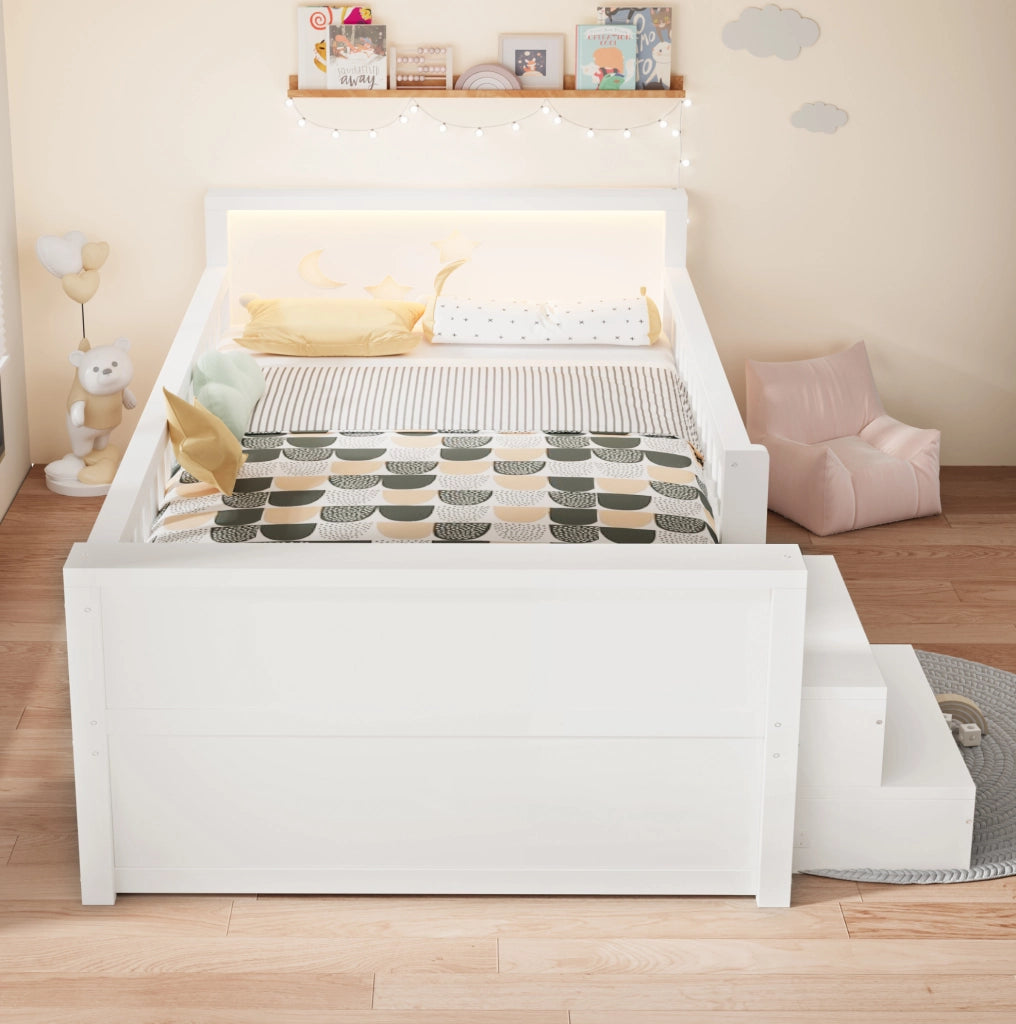 Letto per bambini 90 x 200 cm con LED, cassetti e sponde bianche