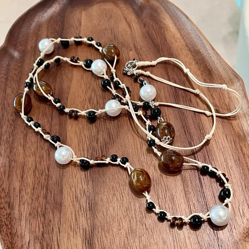 Collana vintage con perle di cristallo: gioiello marrone fatto a mano, idea regalo