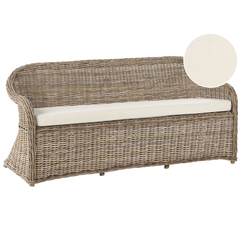 Panca a 3 posti per giardino in rattan naturale con cuscini bianchi e bianco sporco 141 cm stile boho per esterni e interni perfetto per giardino patio o balcone.
