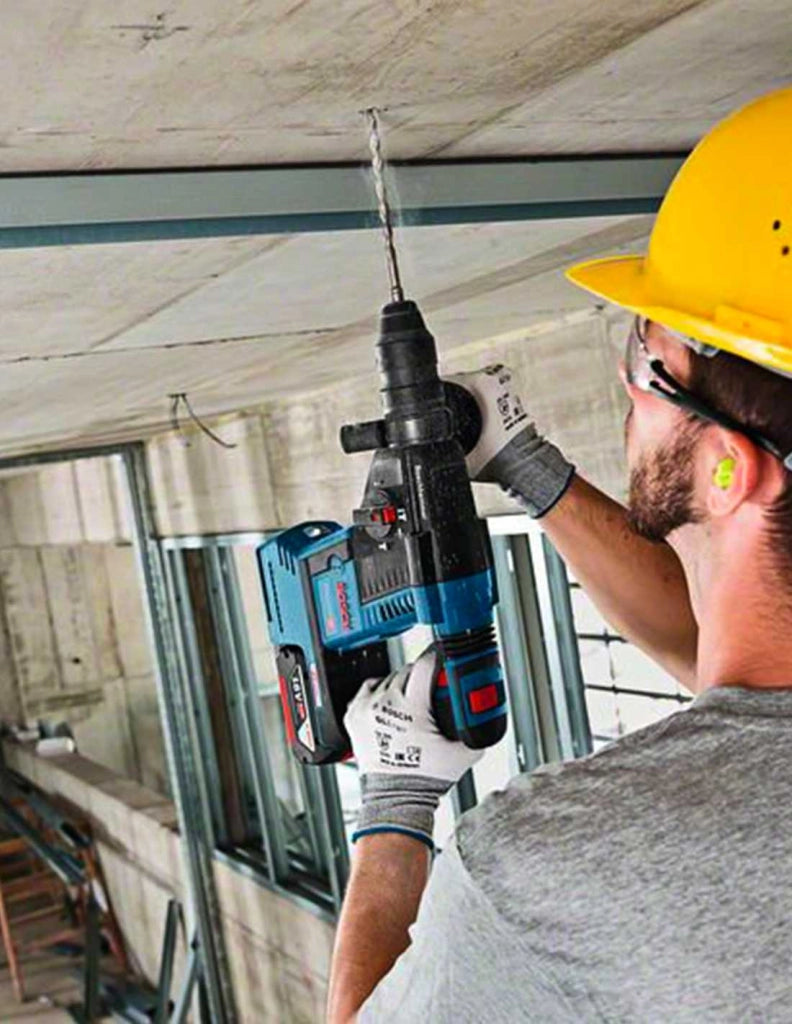 Martello Perforatore BOSCH GBH 18V-26 F (1 x 8,0 Ah ProCORE + GAL1880CV + L-Boxx 136)