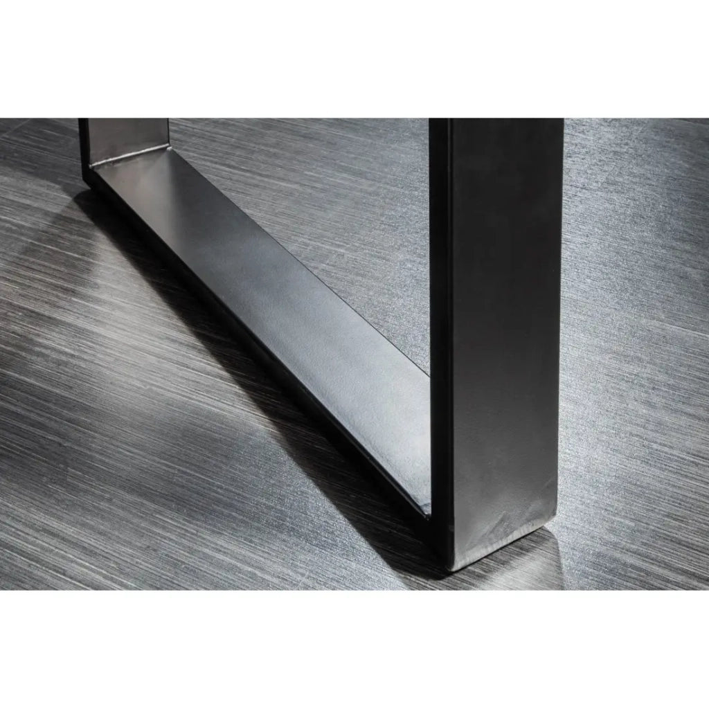 Tavolo da pranzo LODEN 140 cm – Piano in legno massello di mango verniciato – Gambe a U in metallo nero