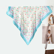 Sciarpa piccola da donna in seta con stampa a lettere