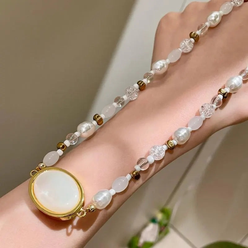 Collana ovale con perline di cristallo fatta a mano, regalo di Natale o di compleanno.