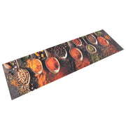 Tappetino da cucina lavabile con stampa di cucchiaio e spezie 150 x 45 cm antiscivolo in morbido velluto beige 02_0046035