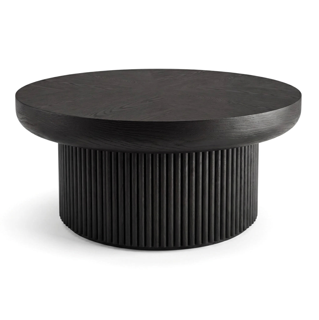 Tavolino da caffè rotondo nero con base scanalata