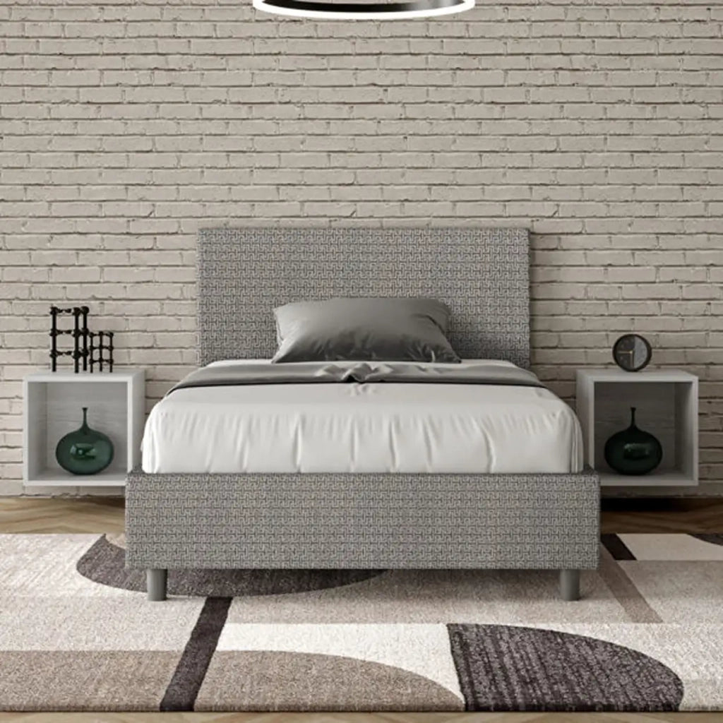 Letto una piazza e mezza contenitore imbottito 120x210 tessuto Labirinto 2 grigio Adele