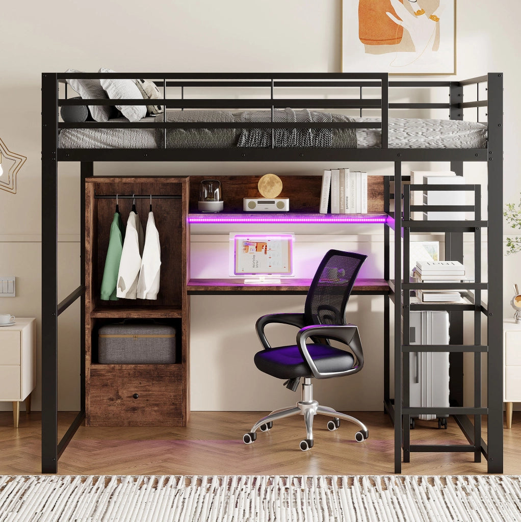 Letto a soppalco 140x200 cm con LED; scrivania; cassetto e mensole in MDF e metallo