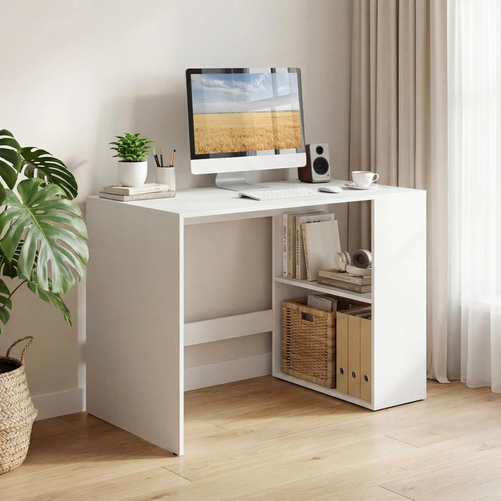 Scrivania Ufficio con Libreria Laterale a 2 Ripiani e Ampio Piano, 112 x 60 cm Scrivania Gaming in Legno, Scrittoio per Computer Salvaspazio per Studio, Soggiorno e Ufficio (Bianco)