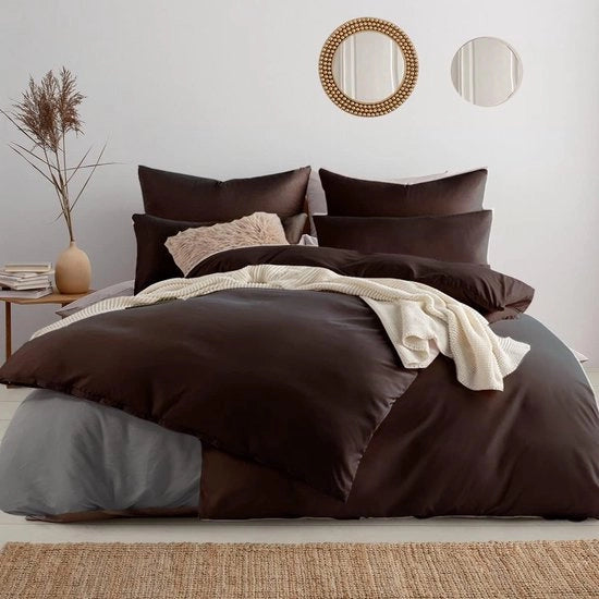 Set di letto, marrone, 135 x 200 cm, 6 pezzi, 2 coperte 135 x 200 cm + 2 federe 80 x 80 cm, morbidi e senza stiratura, microfibra con chiusura a zip (6 pezzi, 135 x 200 cm, marrone)