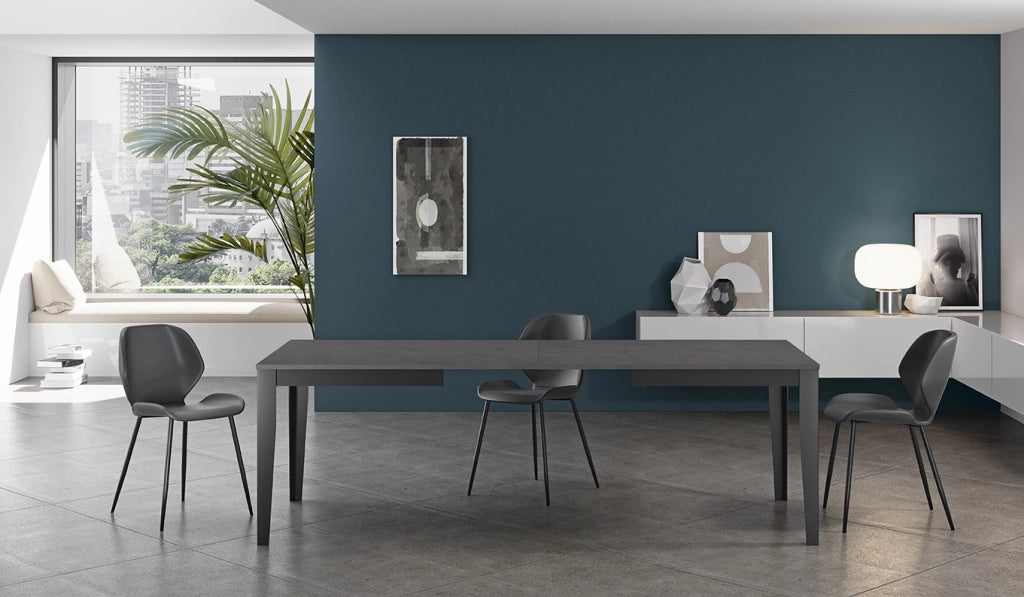Tavolo Allungabile Big 130-290 cm con Top in Melaminico Cemento Grigio e Gambe in Metallo Nero - Arredo Design Moderno e Versatile