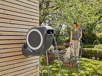 Gardena RollUp Rocchetto montato a muro Automatico Nero, Grigio