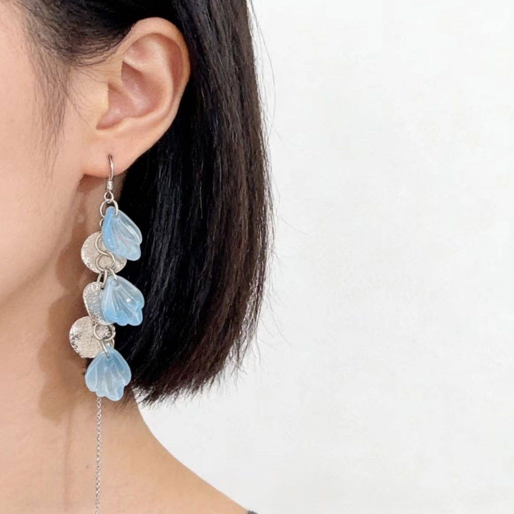 Orecchini a conchiglia blu a forma di petalo