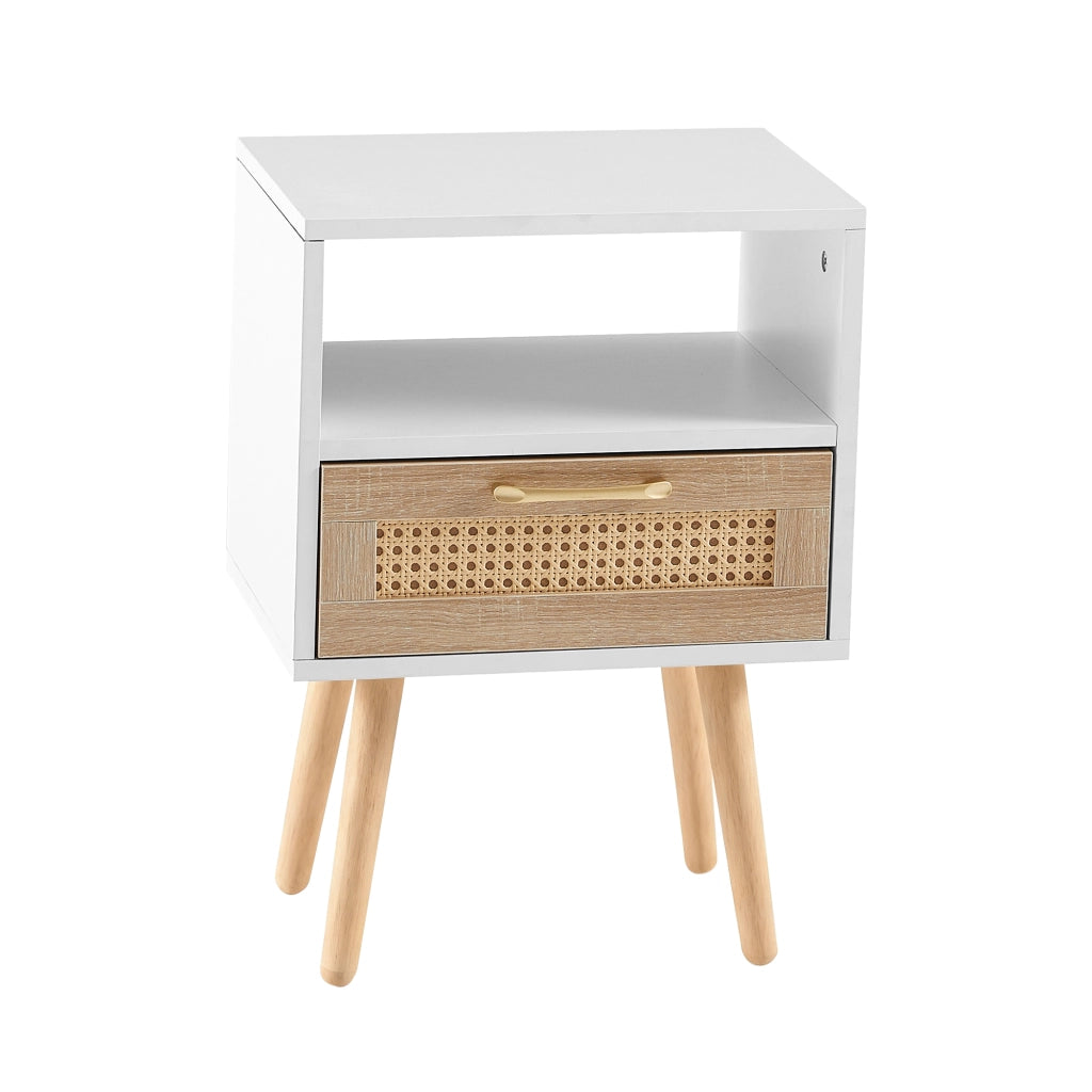 Comodino con 1 cassetto e gambe in legno massiccio, frontale in rattan, per camera da letto, bianco, 40 × 30 × 55 cm
