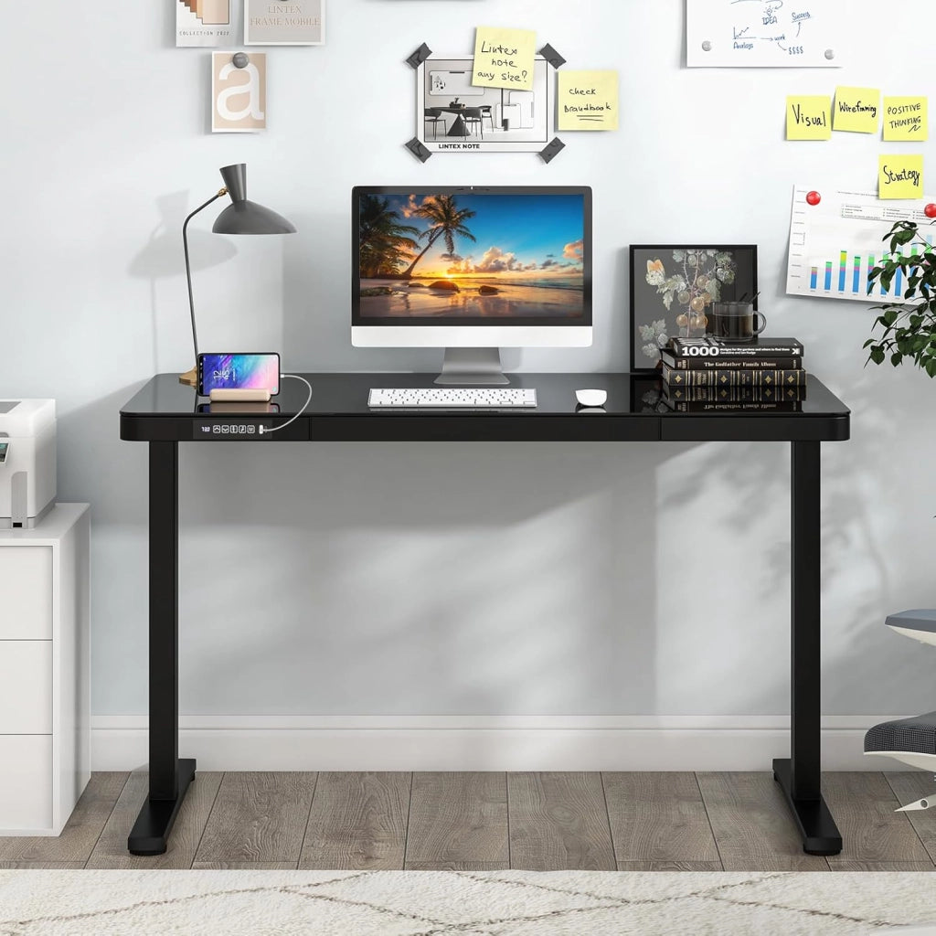 Scrivania elettrica per sedersi e stare in piedi, 120 x 60 cm, scrivania regolabile in altezza con cassetto, piano in vetro con scrittura, porta USB e tipo C, scrivania elettrica preimpostata