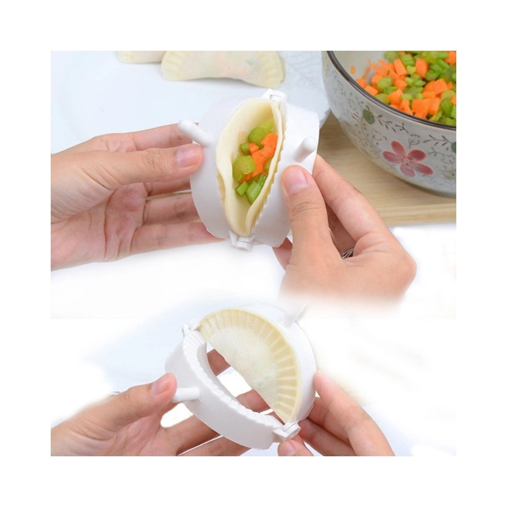 Trade Shop - Set 2 Pezzi Forma Formine Per Ravioli E Panzerotti Impasti Plastica Bianco -