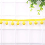 Pompon Decorativo a Tesa 5 Yard - Banda Decorativa - Banda di Decorazione - Accessori per la Sartoria - Attrezzi per il Ricamo - Banda con Frange - Materiale Nylon - Banda con Frangia