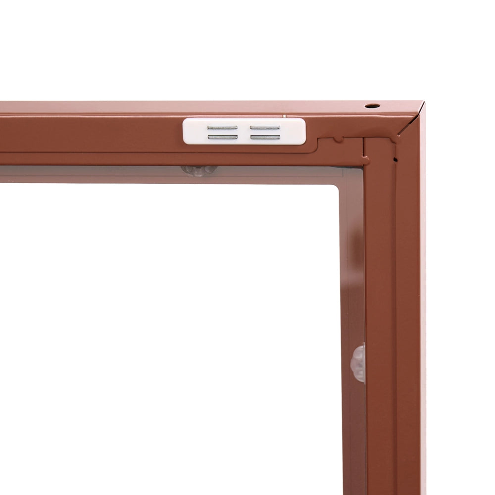 Credenza in acciaio con vetro temperato a 3 ante e ripiani regolabili marrone dorato arredi per il soggiorno dal design moderno.