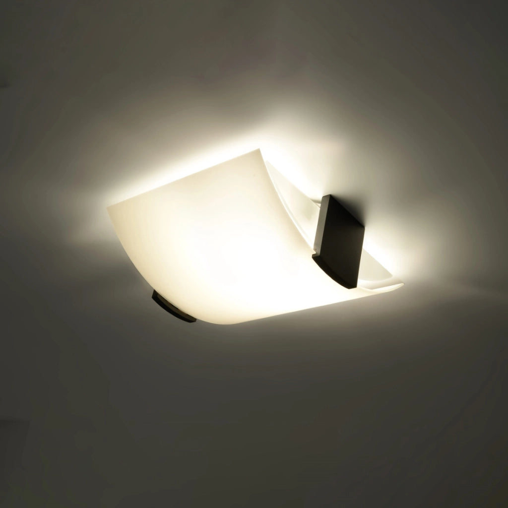 Lampada da tavolo moderna in legno e vetro lattimo Emilio Tangerine 2x15W E27