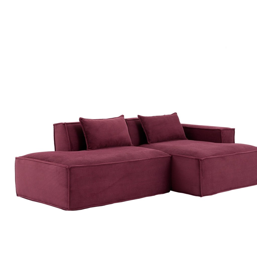 Divano dritto compatto con seduta elastica e due cuscini, rivestito in poliestere imbottito rosso, 235 cm