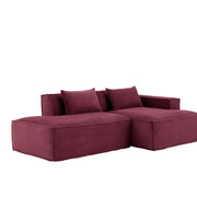 Divano dritto compatto con seduta elastica e due cuscini, rivestito in poliestere imbottito rosso, 235 cm