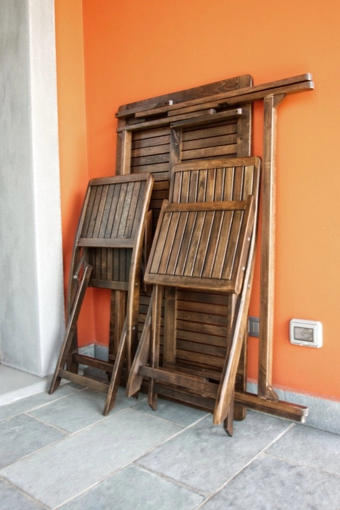 Set Arredo Rodi Tavolo + 4 Sedie pieghevoli verniciato ad acqua