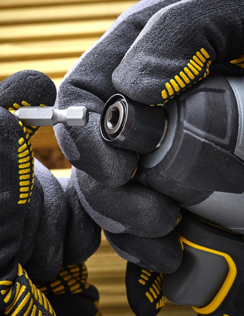 Avvitatore a Impulsi STANLEY FatMax SFMCF800D2K (2 x 2,0 Ah + Caricabatteria + Valigetta)