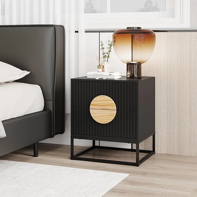 Comodino a 2 Cassetti, Tavolino con Maniglie in Legno di Pino e Struttura in Metallo, Cassettiera Salvaspazia Moderna per Camera da Letto e Soggiorno, 48 x 40 x 55 cm