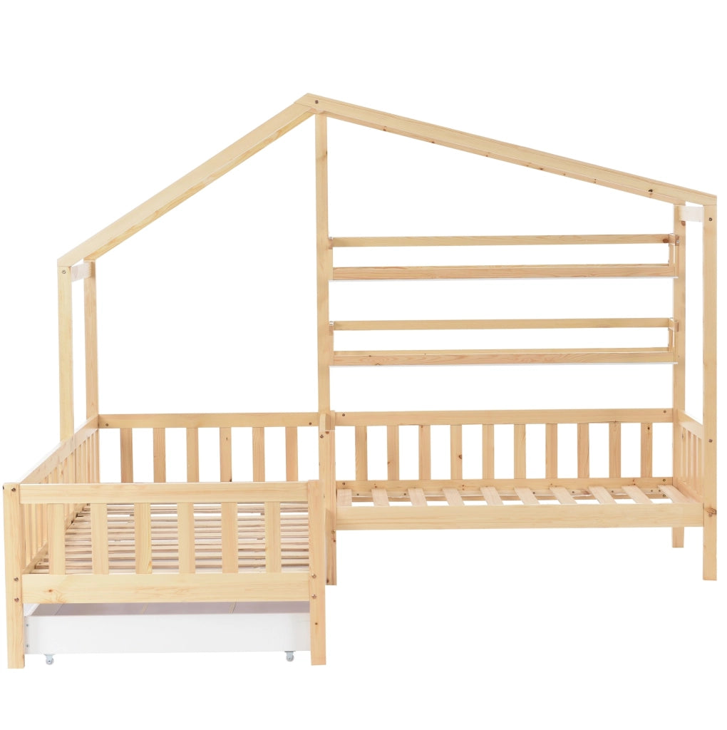 Letto a casetta 243x208x183 cm con cassetto e ripiani in legno naturale