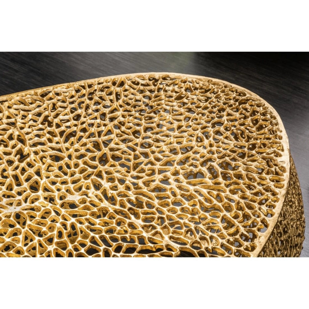 Tavolino da salotto design METRIX 122x69 cm – Alluminio dorato con motivi arrotondati