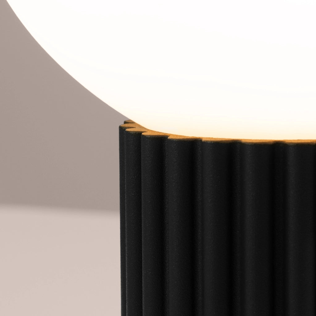 Lampada tavolo SFERA Pure Lume nera globo vetro G9