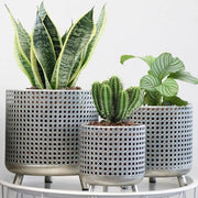 Set di 3 vasi metallici per piante - vasi decorativi per fiori - adatti per interni ed esterni - 3 pezzi - dorati argento - con disegno a spirale