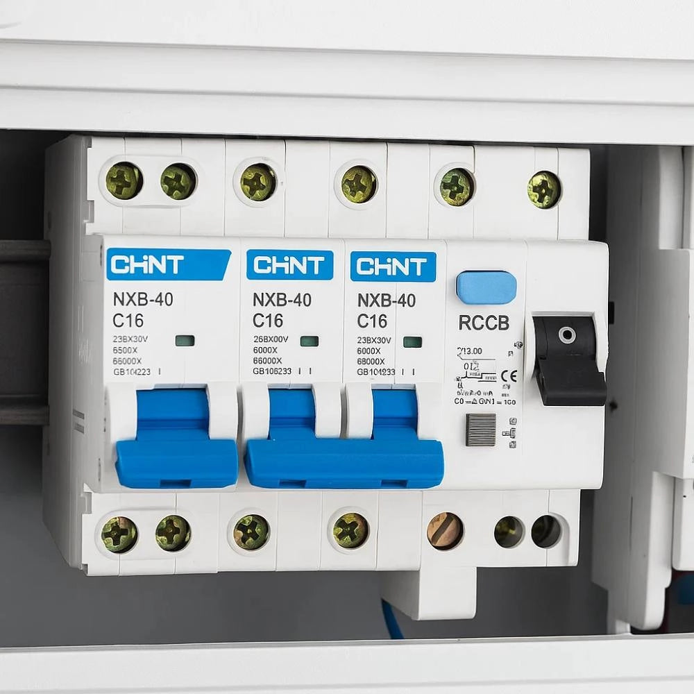 Chint 817017 interruttore magnetotermico 1p+n c16 4,5ka 1 modulo 230v 16a
