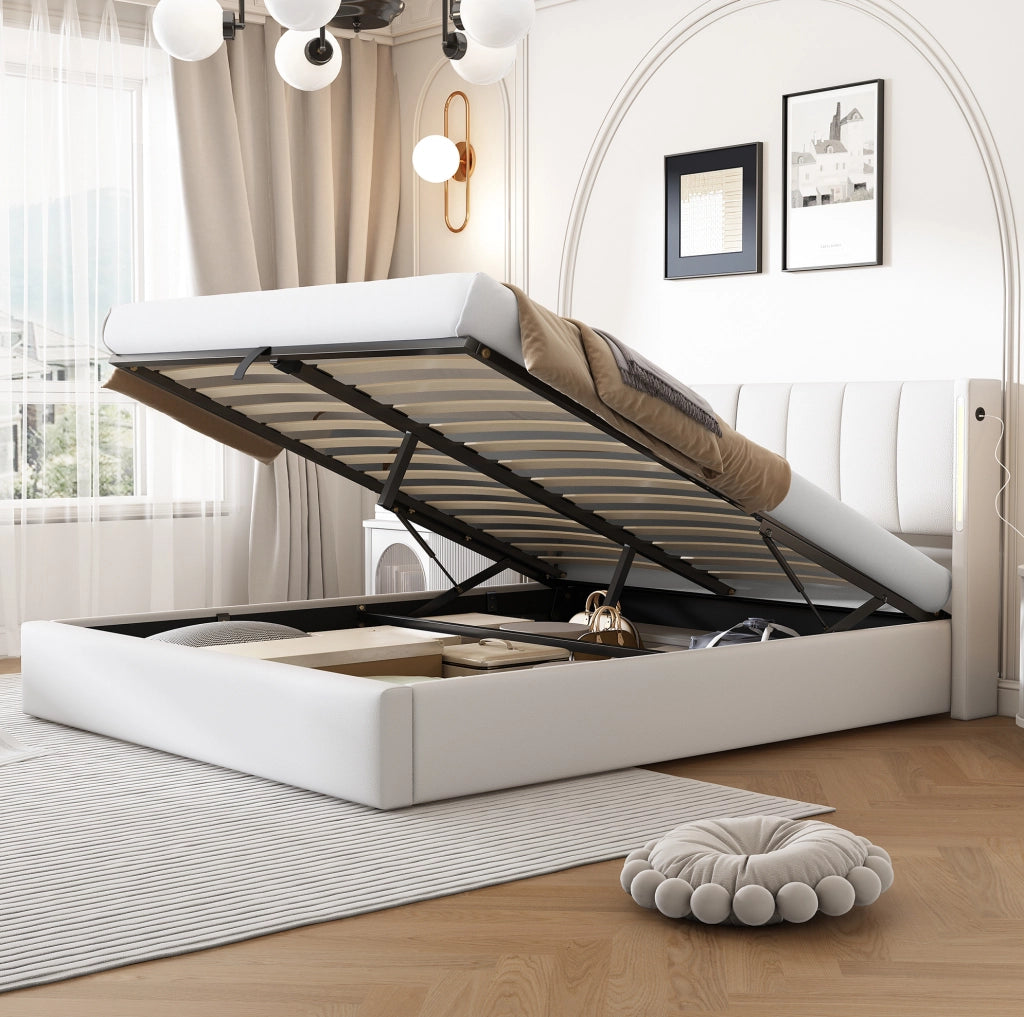 Letto imbottito 140x200 cm con LED; USB e contenitore; testiera regolabile in PU bianco