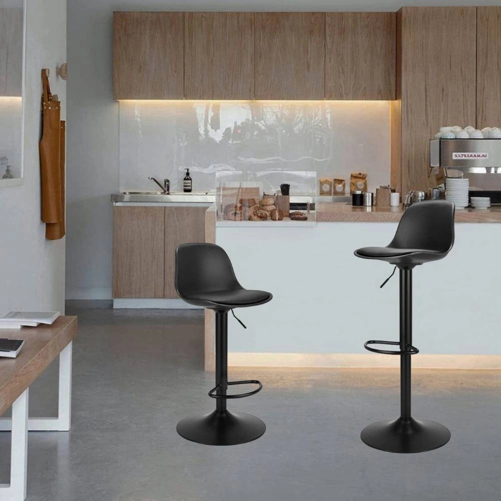 Sgabello regolabile con poggiapiede Rand colore nero